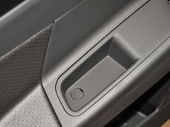 2013款 1.6L 手动 尊尚型