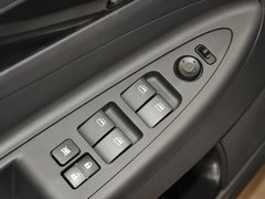 2013款 1.6L 手动 尊尚型