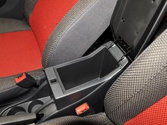 2013款 1.6L 手动 尊尚型
