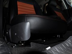 2013款 1.6L 手动 尊尚型