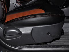 2013款 1.6L 手动 尊尚型