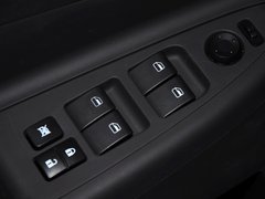 2013款 1.6L 手动 尊尚型