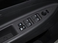 2013款 1.6L 手动 尊尚型