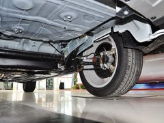 2013款 1.6L 手动 尊逸型