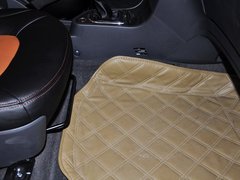 2013款 1.6L 手动 尊逸型