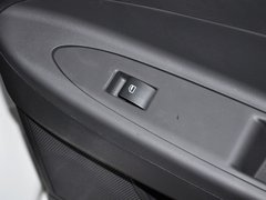 2013款 1.6L 手动 尊逸型