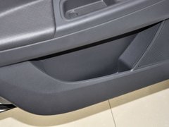 2013款 1.6L 手动 尊逸型
