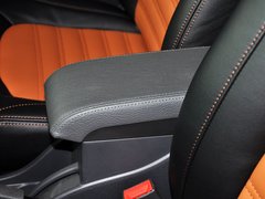 2013款 1.6L 手动 尊逸型