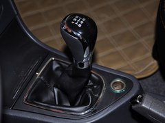 2013款 1.6L 手动 尊逸型
