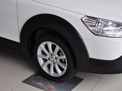 2013款 1.6L 手动 尊逸型