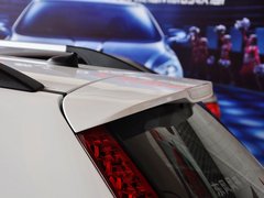 2013款 1.6L 手动 尊逸型