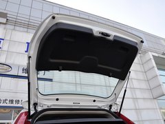 2013款 1.5L 自动 尊尚型