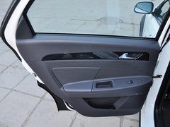 2013款 1.5L 自动 尊尚型