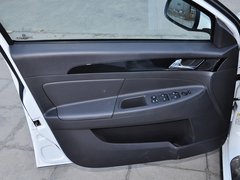 2013款 1.5L 自动 尊尚型