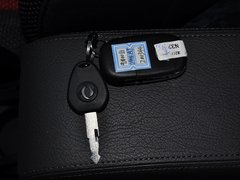 2013款 1.5L 自动 尊逸型