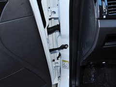 2013款 1.5L 自动 尊逸型