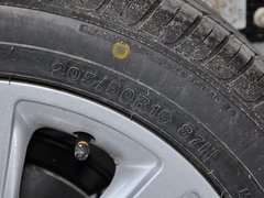 2013款 1.5L 自动 尊逸型