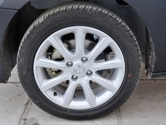 2013款 1.5L 自动 尊逸型
