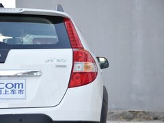 2013款 1.5L 自动 尊逸型