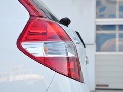 2013款 1.5L 自动 尊逸型