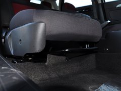 2013款 1.5L 自动 尊逸型