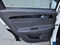 2013款 1.5L 自动 尊逸型