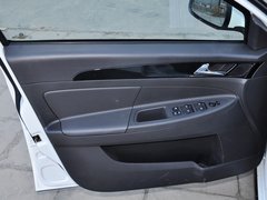 2013款 1.5L 自动 尊逸型