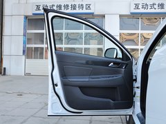 2013款 1.5L 自动 尊逸型