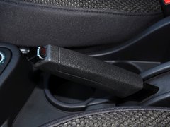 2013款 1.5L 自动 尊逸型