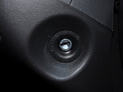2013款 1.5L 自动 尊逸型