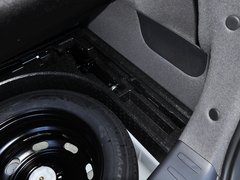 2013款 1.5L 自动 尊逸型