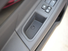 2013款 1.6L 手动 尊雅型