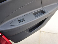2013款 1.6L 手动 尊雅型