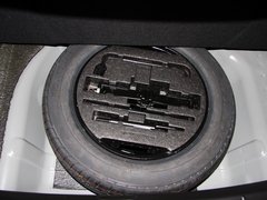 2013款 1.6L 手动 尊雅型
