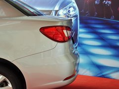 2013款 1.6L 手动 尊雅型