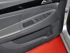 2013款 1.6L 手动 尊雅型