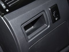 2013款 1.6L 手动 尊雅型