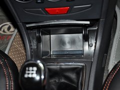 2013款 1.6L 手动 尊雅型