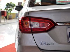 风神新S30 2013款 1.6L 手动 尊雅型