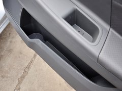 2013款 1.6L 手动 进取型