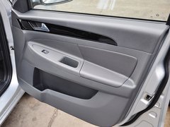 2013款 1.6L 手动 进取型