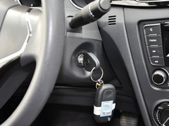 2013款 1.6L 手动 进取型
