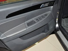 2013款 1.6L 手動 進取型