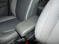 2013款 1.6L 手動 進取型