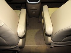 2013款 2.4L LT行政版 7座