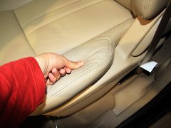 2013款 2.4L LT行政版 7座