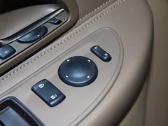 2013款 2.4L LT行政版 7座