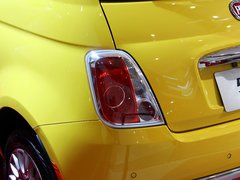 2013款 1.4L 自动 靓黄版