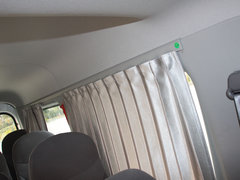2013款 4系 1.9T 舒适版 12座 国四
