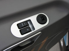 2013款 4系 1.9T 舒适版 12座 国四